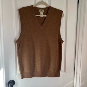 L.L. Bean Men's Tan V-Neck Sweater Vest 100% Lambswool